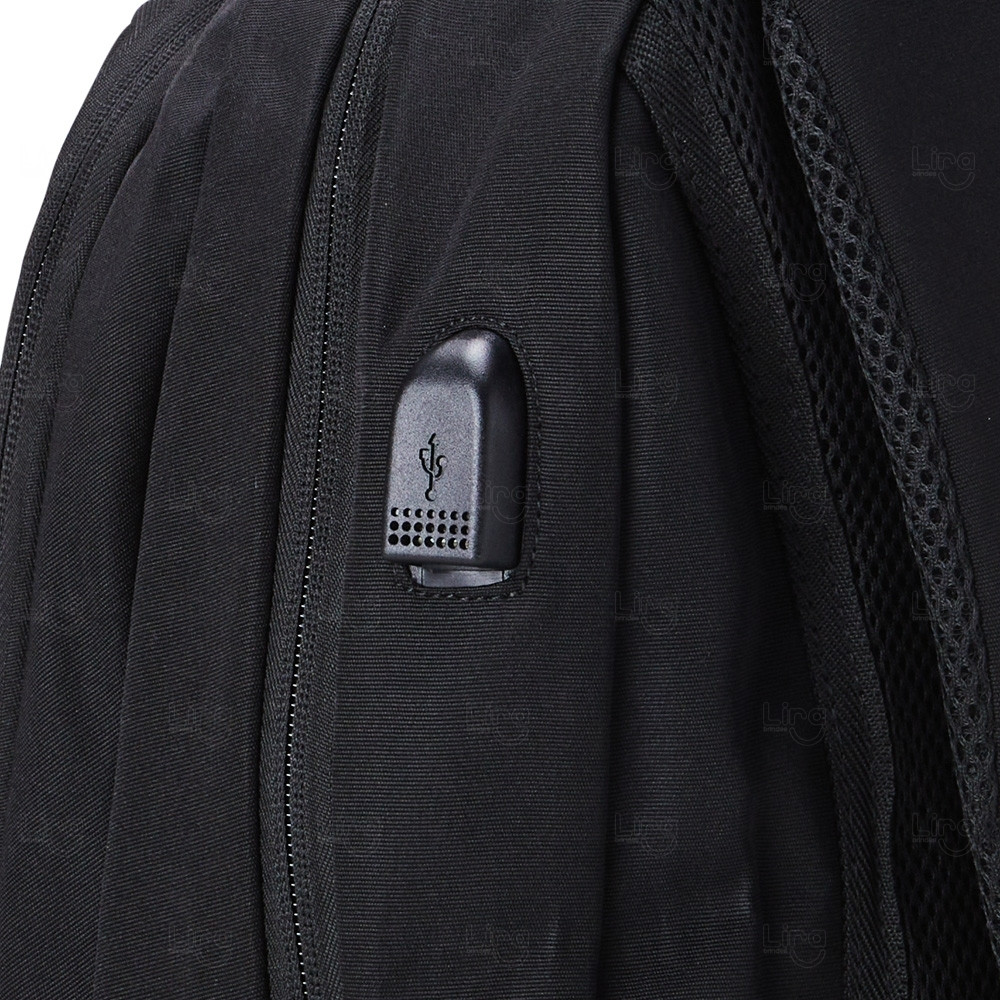 Mochila Poliéster USB 28 Litros Personalizada 